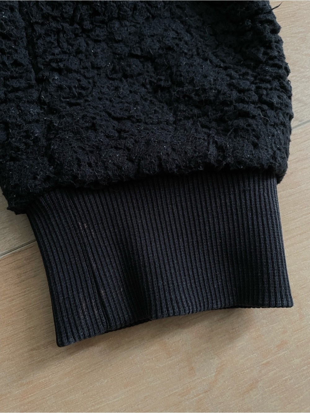 LULULEMON Oh So Sherpa Black Half Zip Hoodie - Picture 11 of 15
